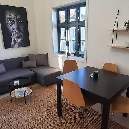 Rewith Restaurants, Art Shops, Music, Events Public Transport Options Apartment *